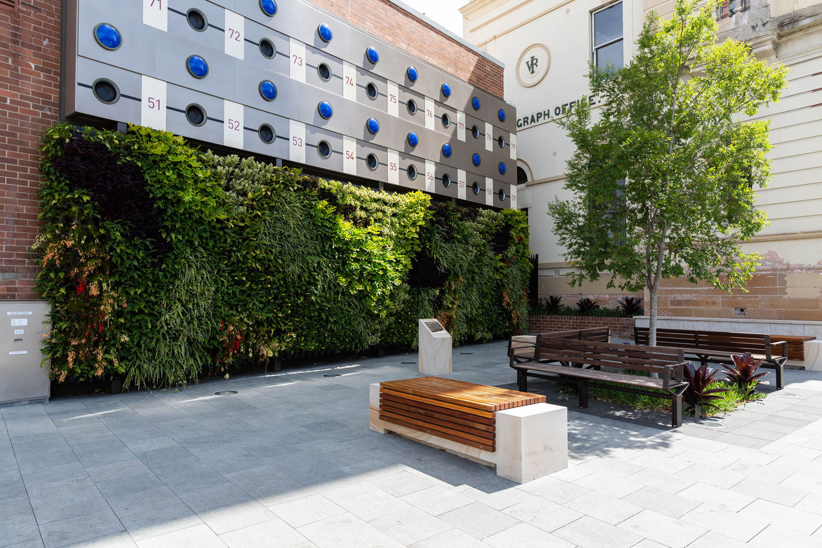 Habit8 - Public Domain and Recreation - VERTIKAL_balmaintownhall_010